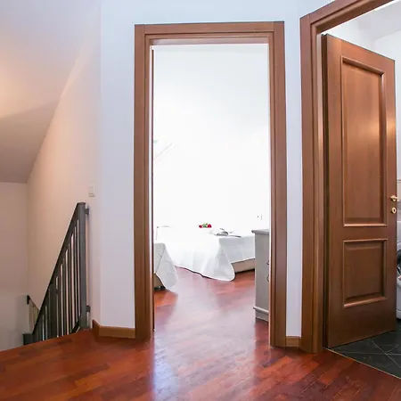 Apartment Casa Al Prato Apt. G Varenna